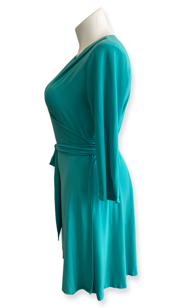 It's a Wrap Dress in Winter Green – Jill Alexander Designs